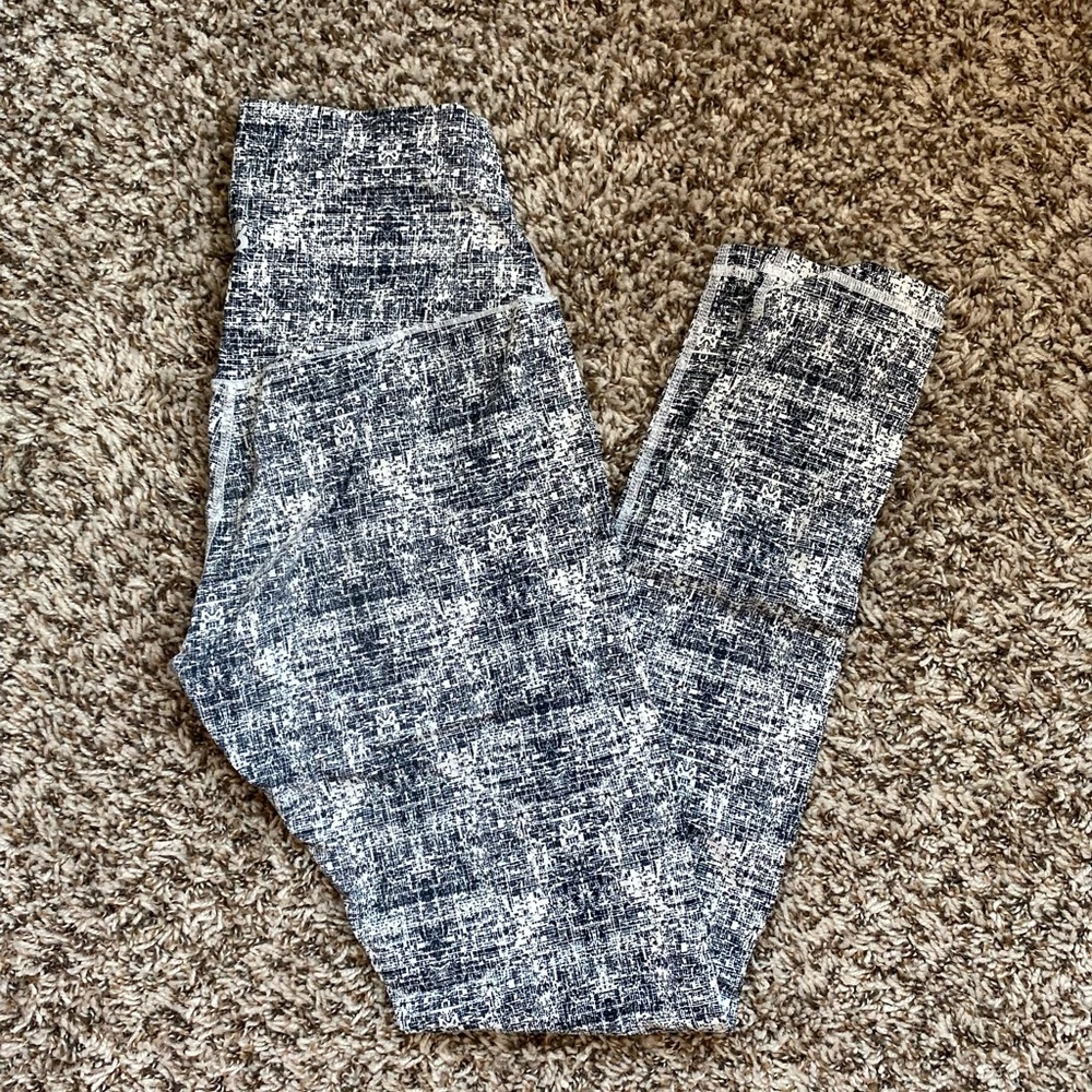 Buffbunny LeggingsSize Medium